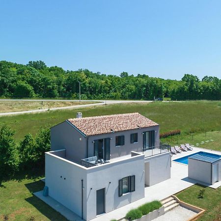 Stunning Home In Barban With Wifi المظهر الخارجي الصورة