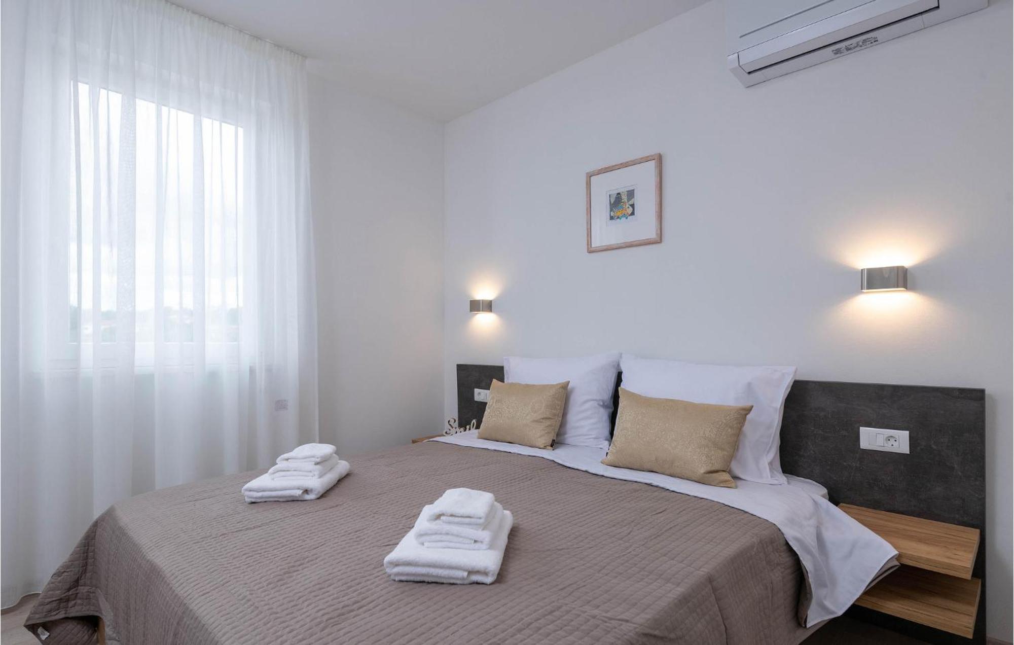 Stunning Home In Barban With Wifi المظهر الخارجي الصورة